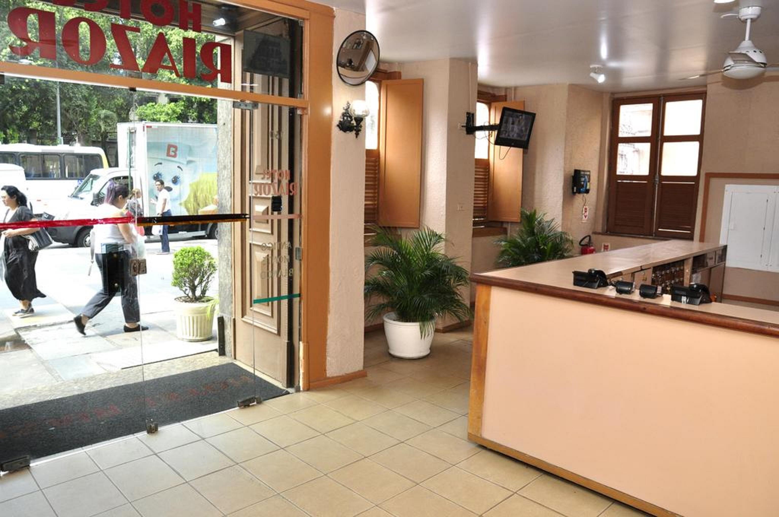 Hotel Plaza Riazor Hotel *