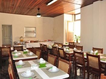 Hotel Plaza Riazor Hotel *