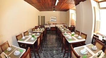 Hotel Plaza Riazor Hotel