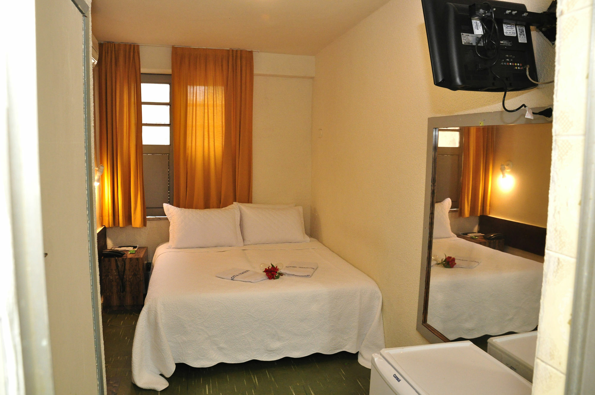 Hotel Plaza Riazor *